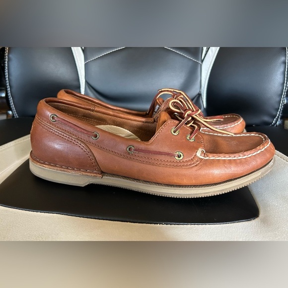 Rockport Men's Brown Leather Boat Shoes - Picture 6 of 7